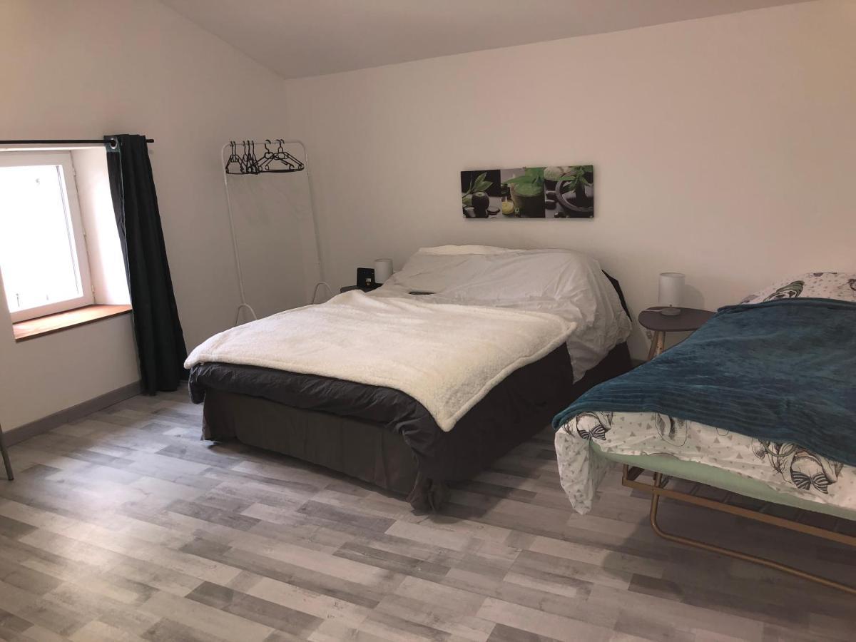 Gite Zen Pres Thermes De Jonzac Bois Dış mekan fotoğraf